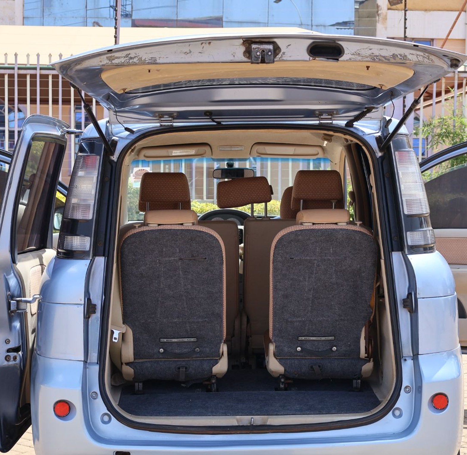 Toyota Sienta KCX, YOM 2012 Model,  Automatic, Rating 1500cc 7 Seater image