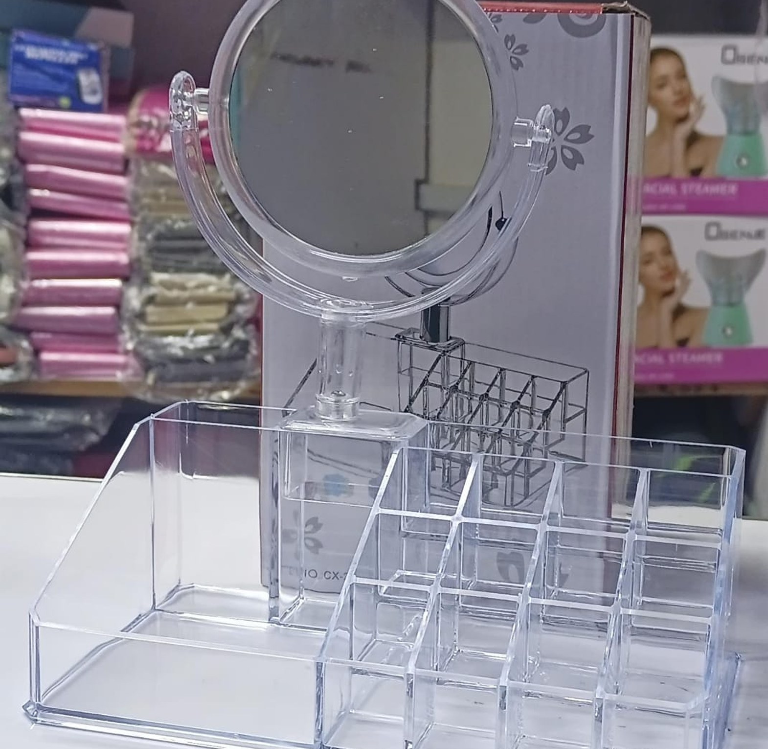 Make Up And Cosmetics Organizer image
