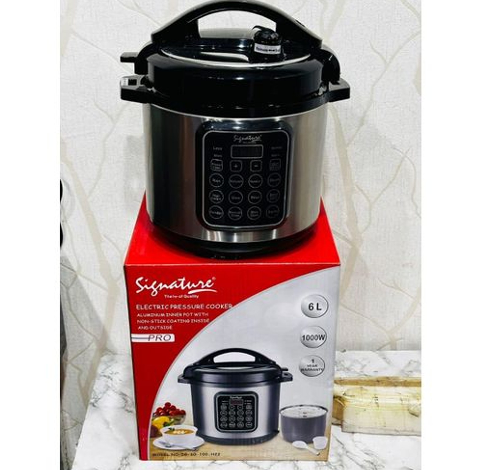 Signature 6 Litres Electric Pressure Cooker image