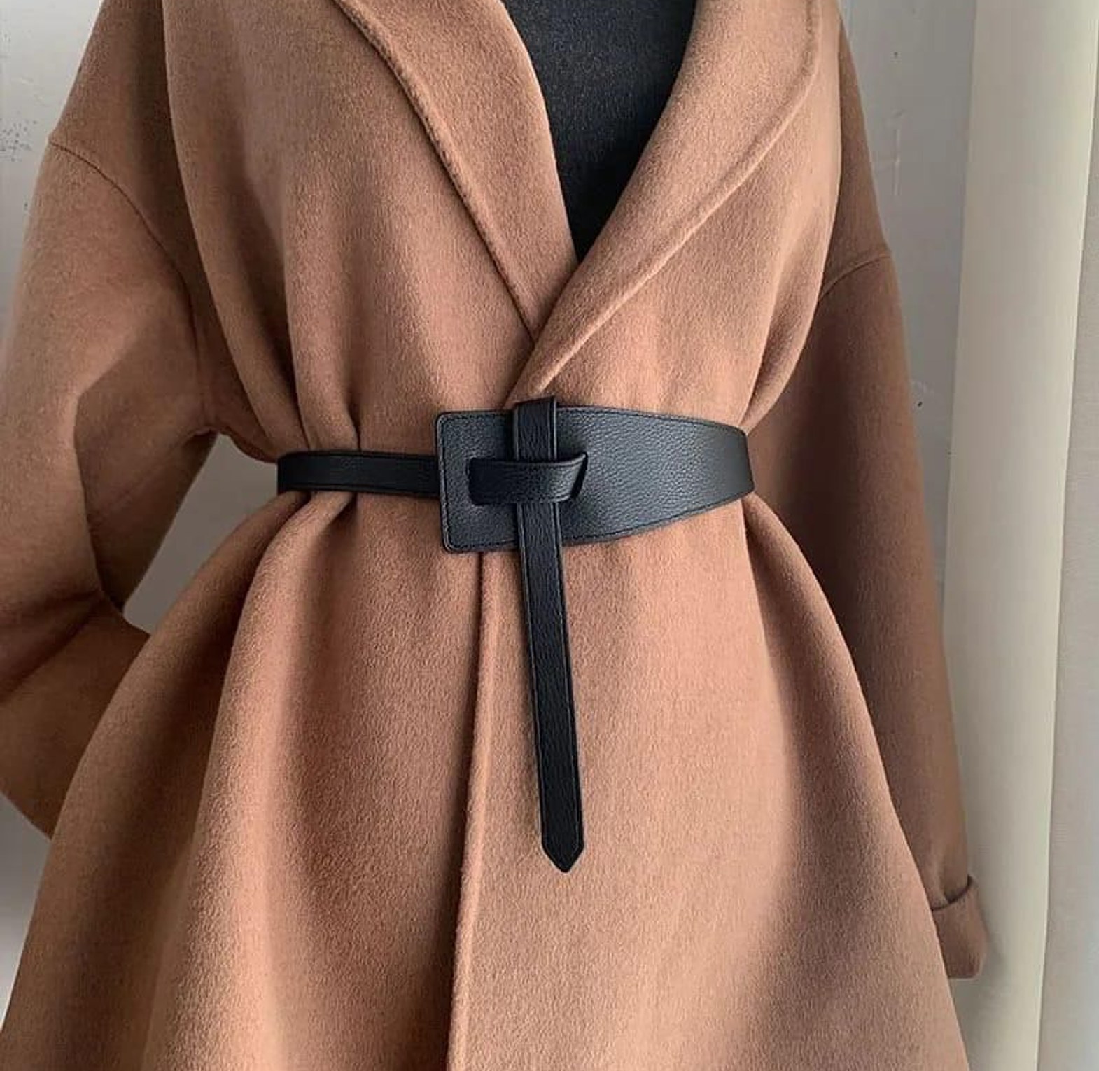 Adjustable Knot Leather Belt image