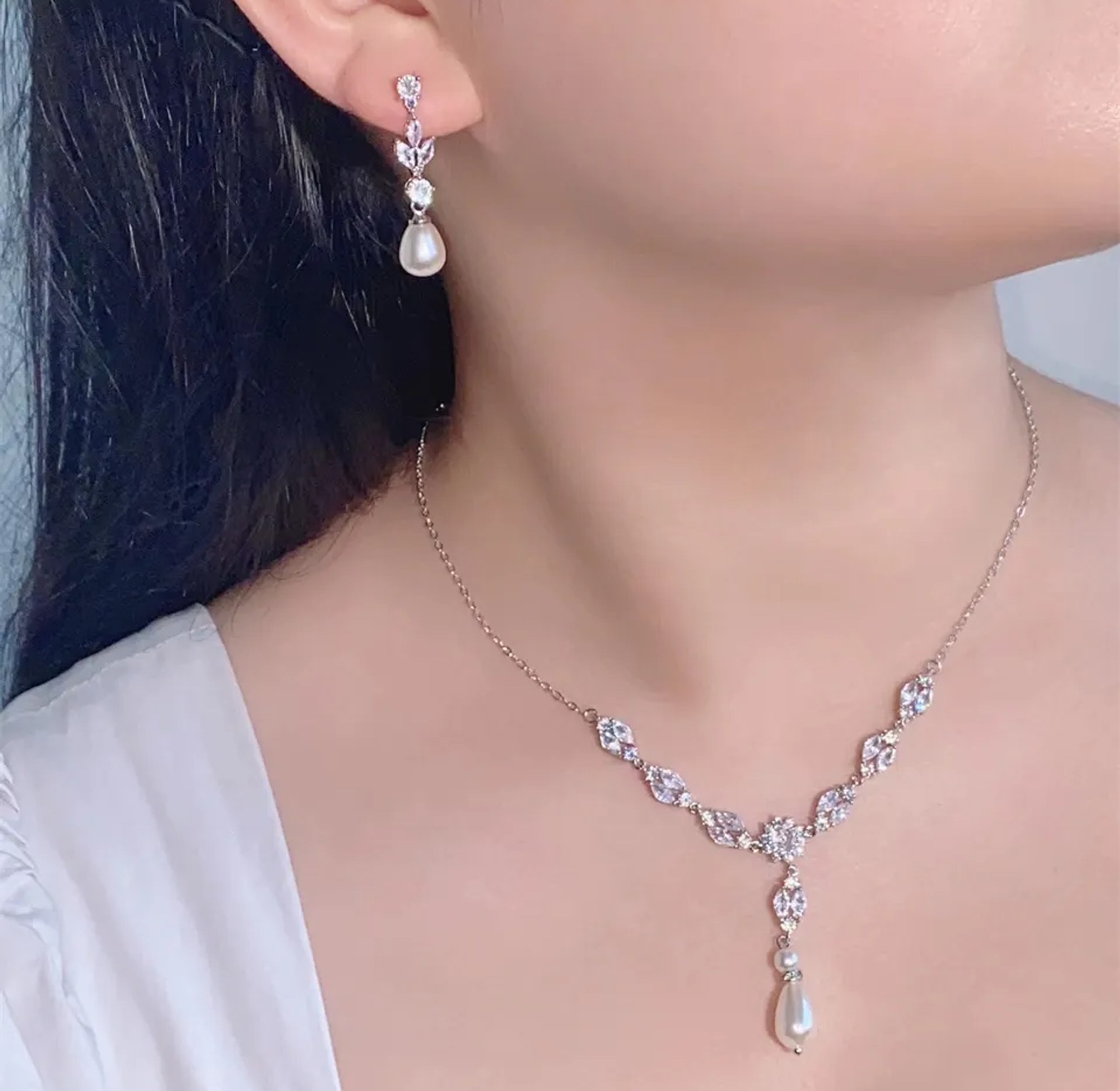 Elegant Bridal Set image