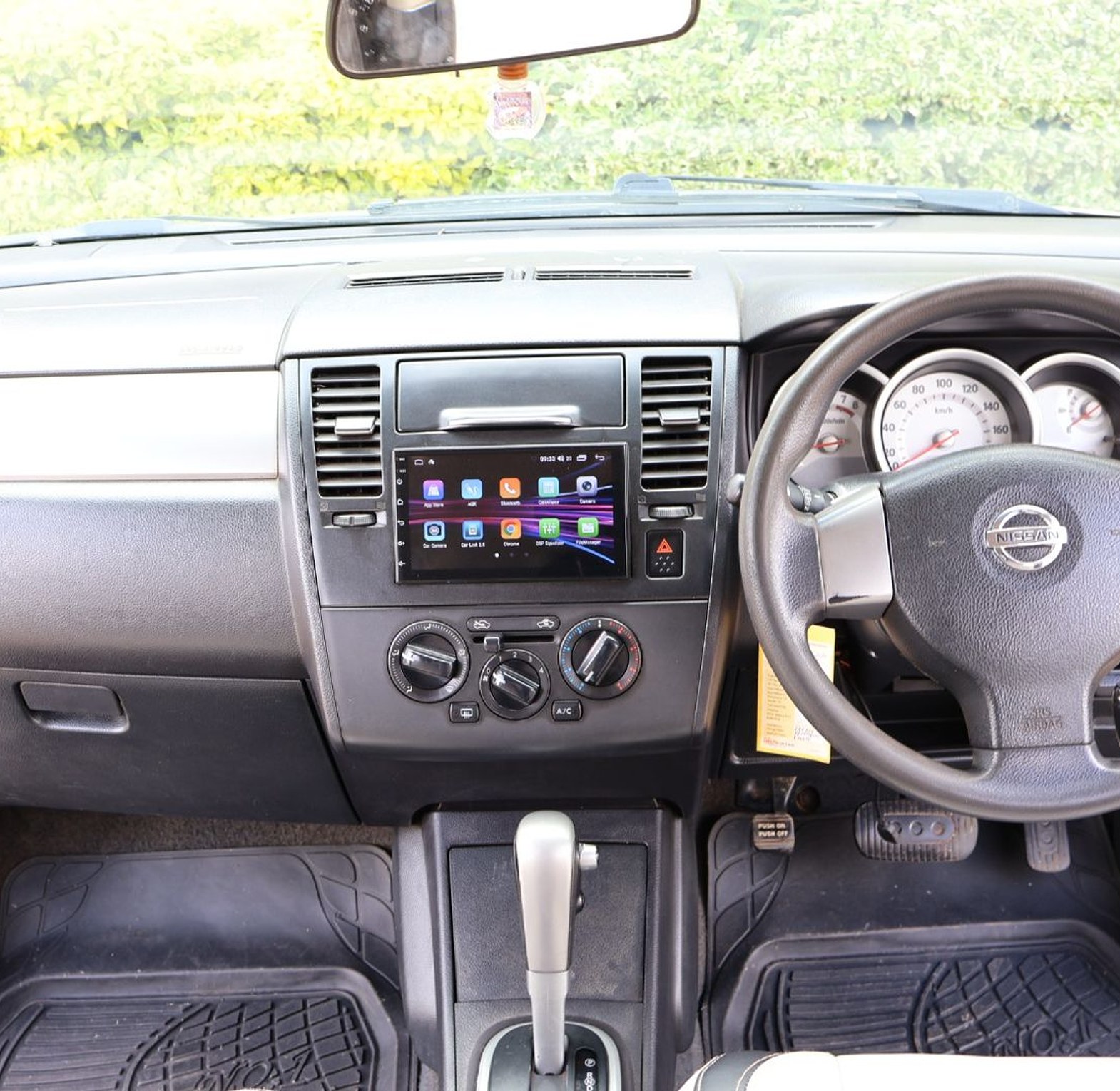 Nissan Tiida Latio KCR, YOM 2011 Model, Automatic, Rating 1500cc image