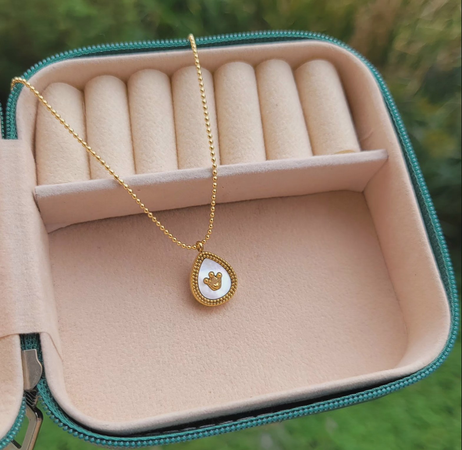 Will white necklace  image