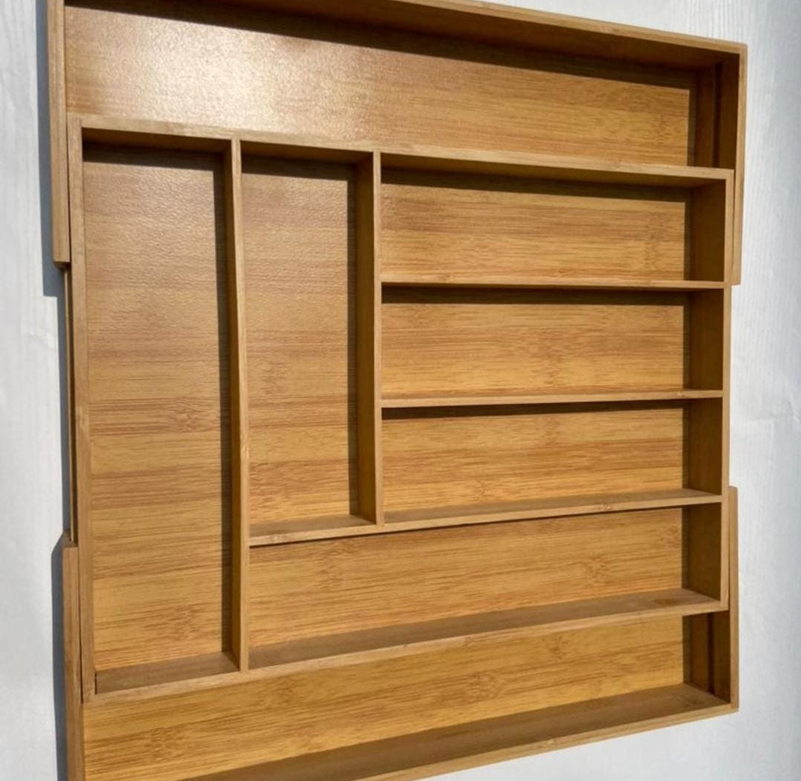Multifunctional Expandable Bamboo Drawer Organizer image