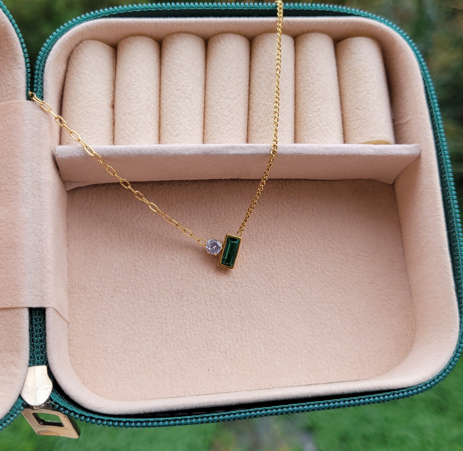 Emerald dainty necklace  image