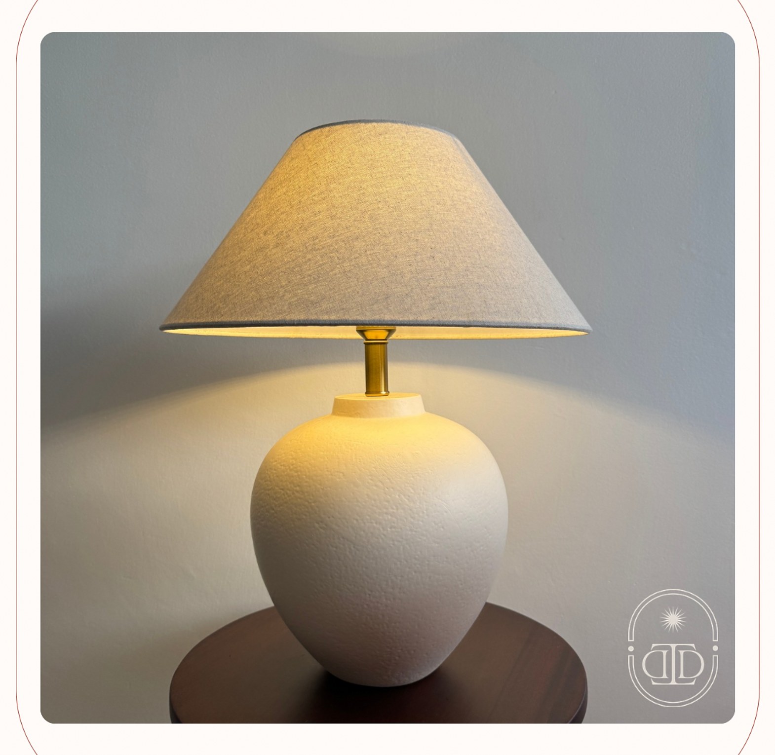 Minimalist table lamp. image