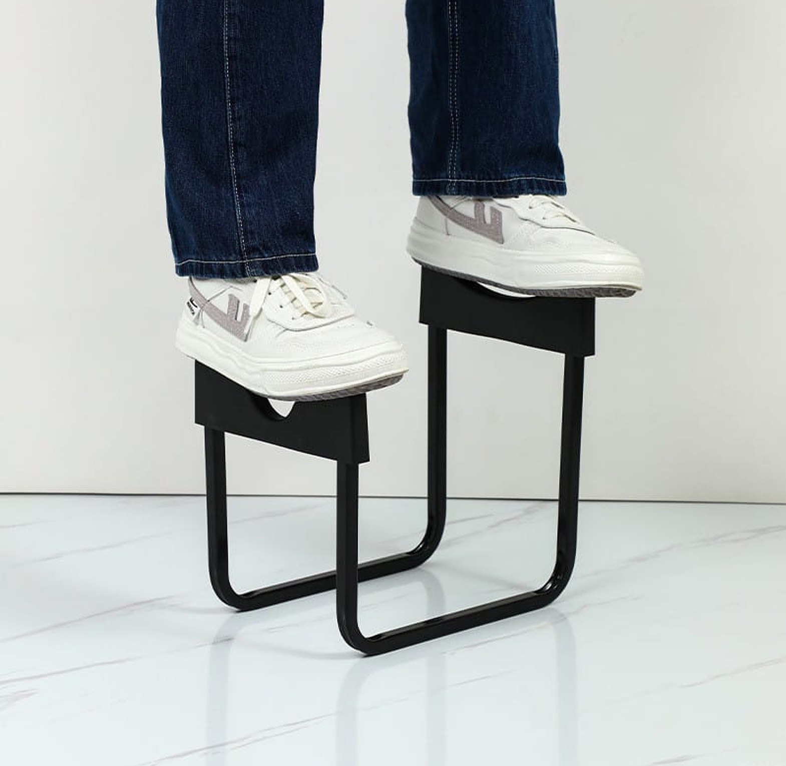 Direct Water Bucket Stand with Iron Frame & Faucet image