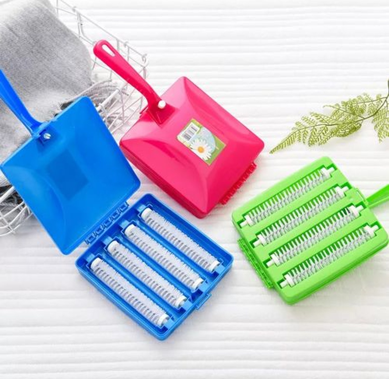 Carpet Brush Mini Vacuum Cleaner Sweeper image