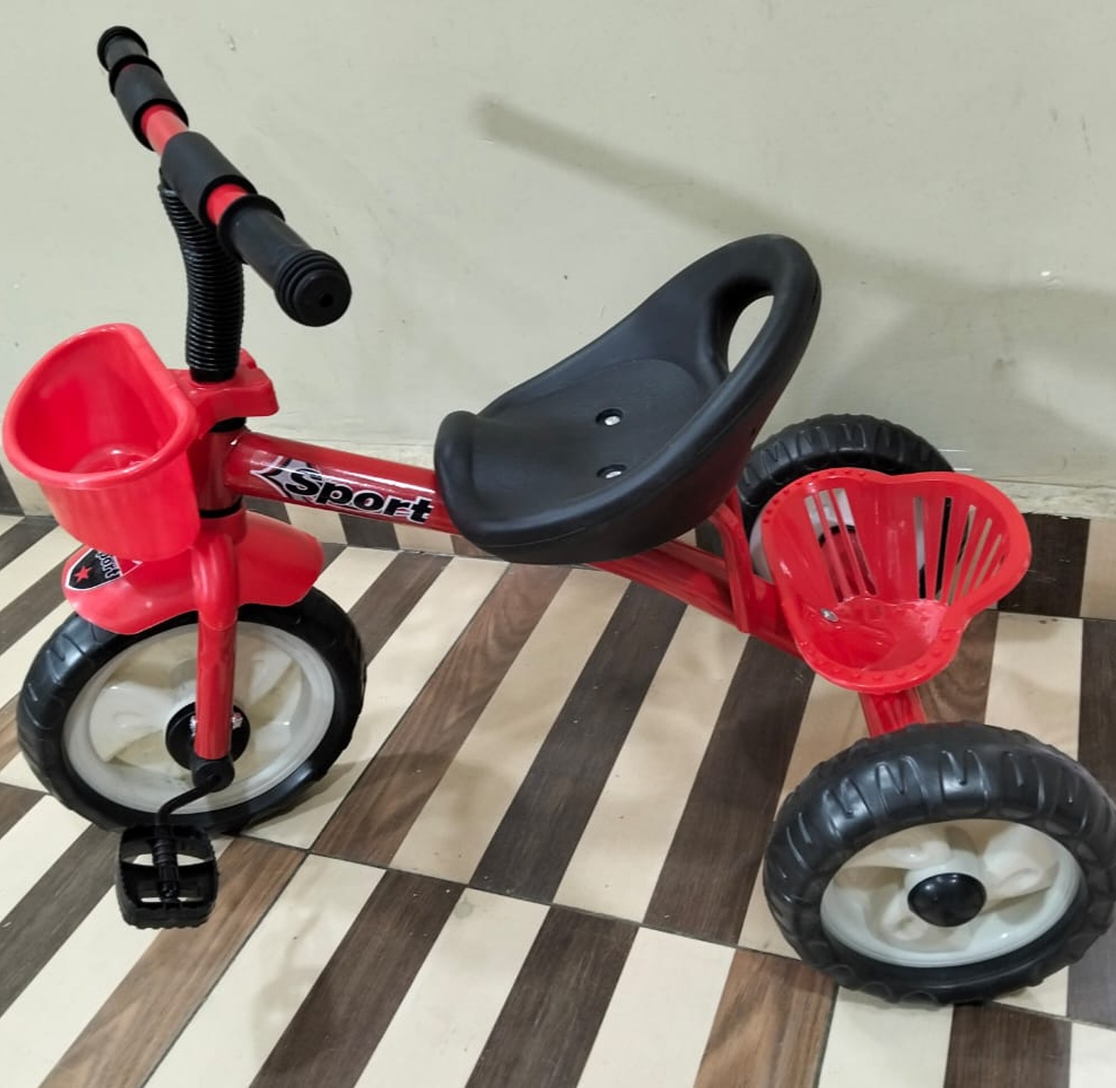 Kids Tricycle Age 1-4yrs image