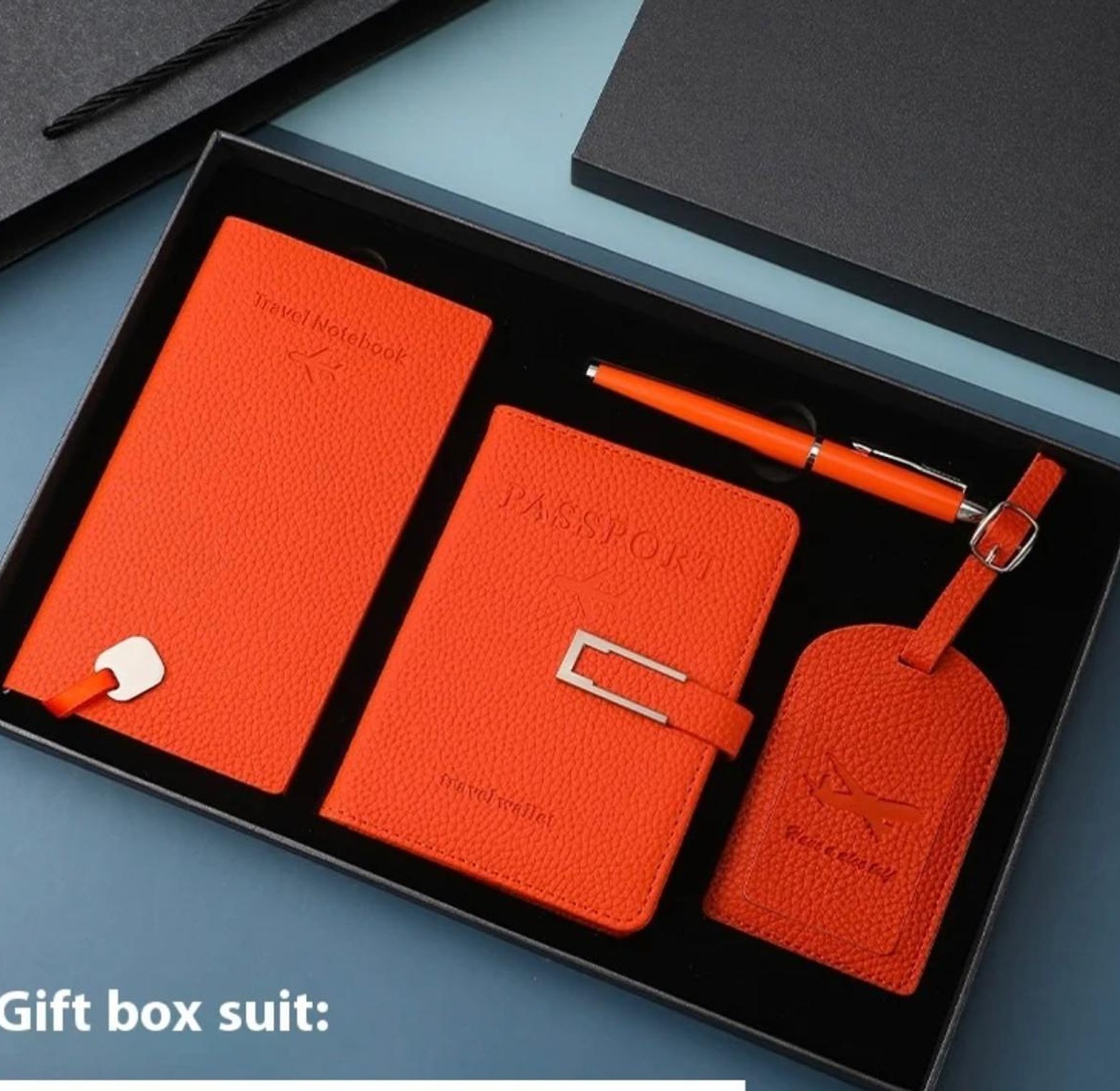 4pc Exquisite travel  set accessories with gift box  image