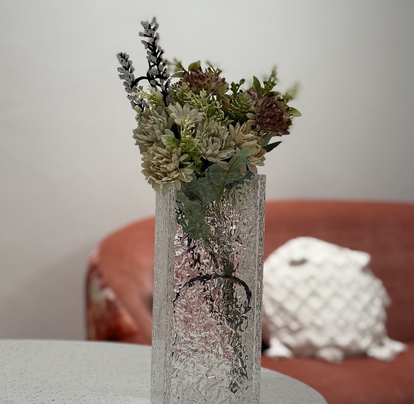 Clear acrylic flower vase image