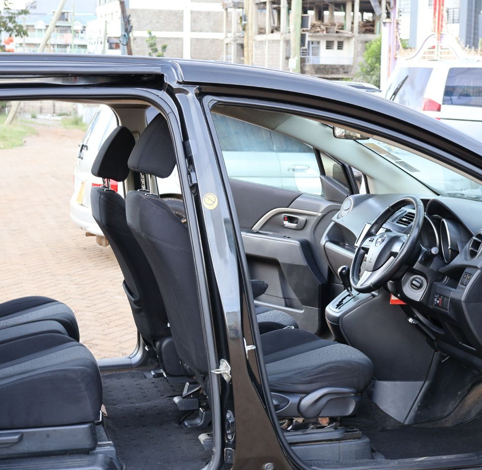  Nissan Lafesta KCU,YOM 2012 Model,  Automatic, Rating 2000cc 7 seater image