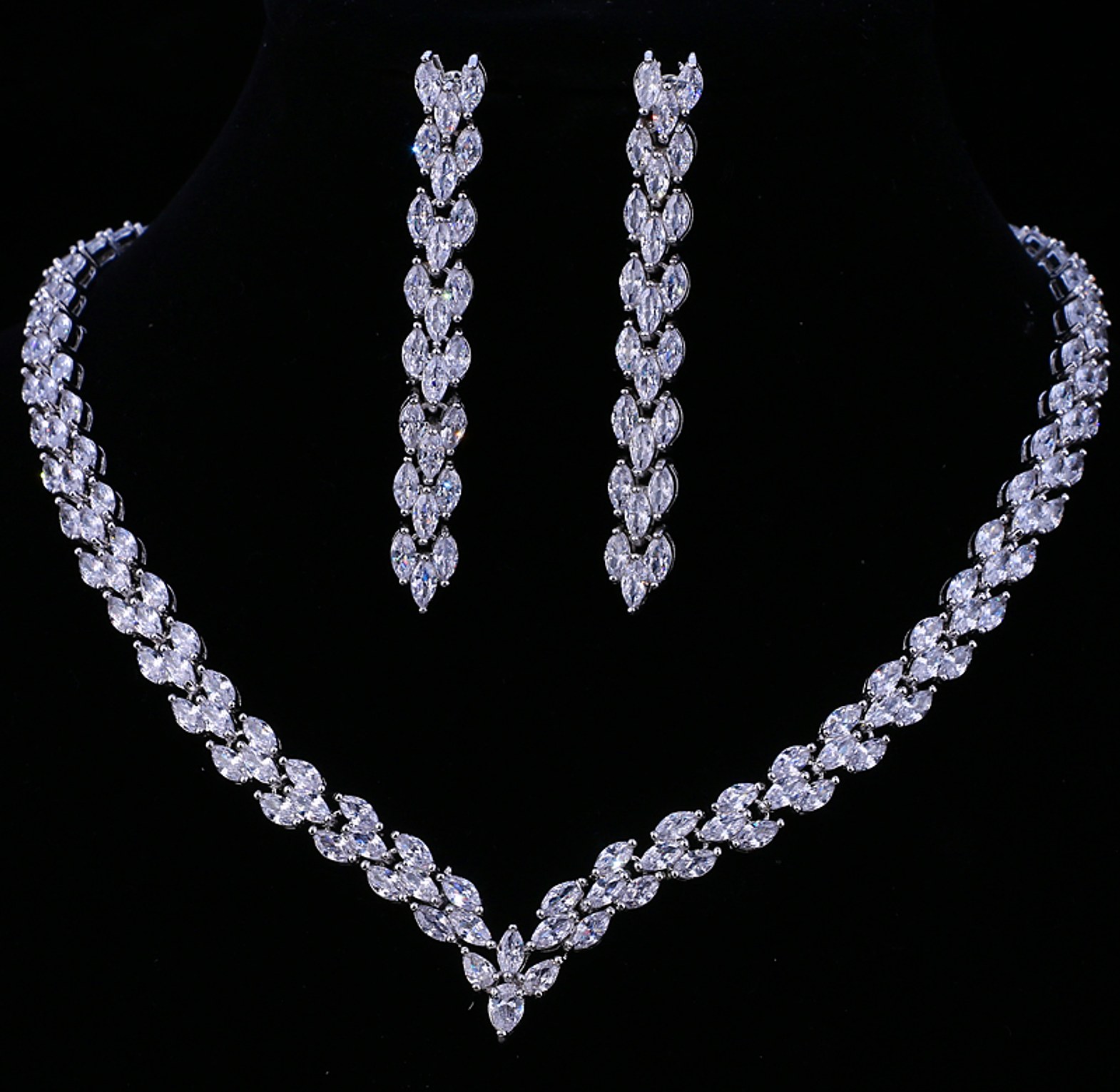 Dazzling Cubic Zirconia Bridal Set image