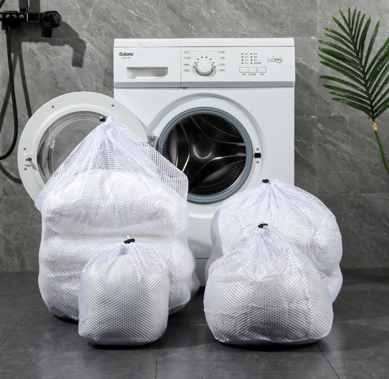 Large Laundry Mesh Bags (4pcs Set) image