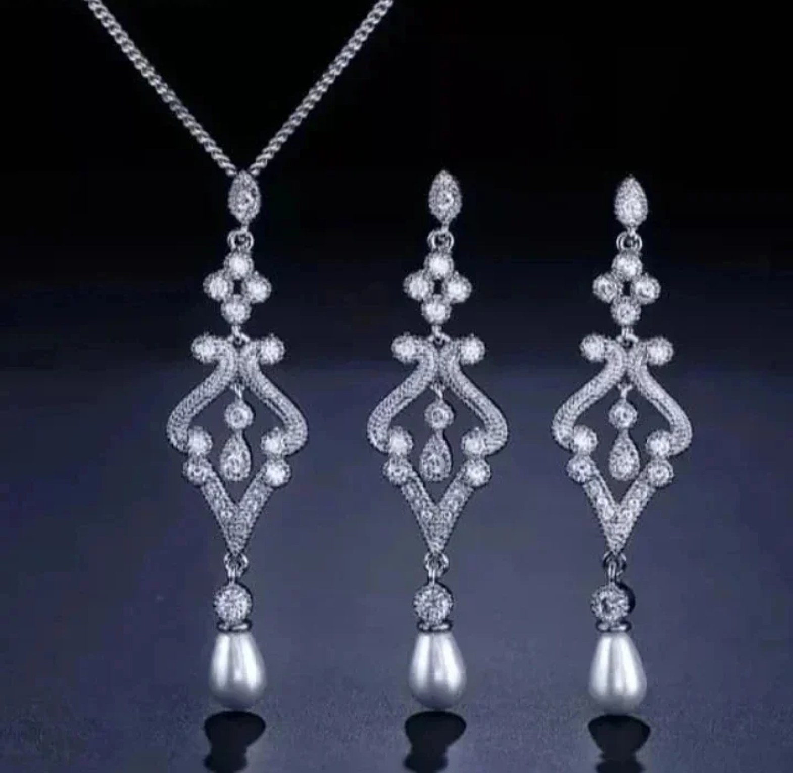 Cubic Zirconia & imitation pearl set image