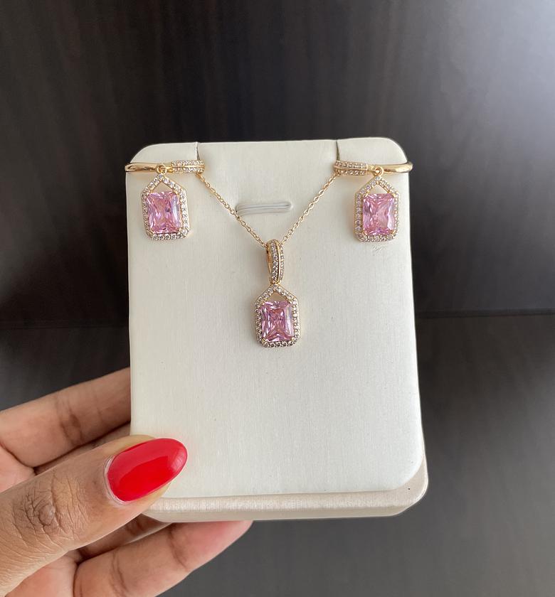 Azari Set (Pink) image