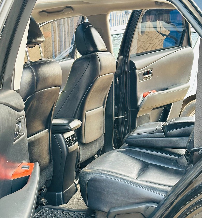 Toyota Lexus 450Ah KBY,YOM 2007 Model, Automatic Hybrid, with Sunroof, alloys, New Tyres, Leather Seats image
