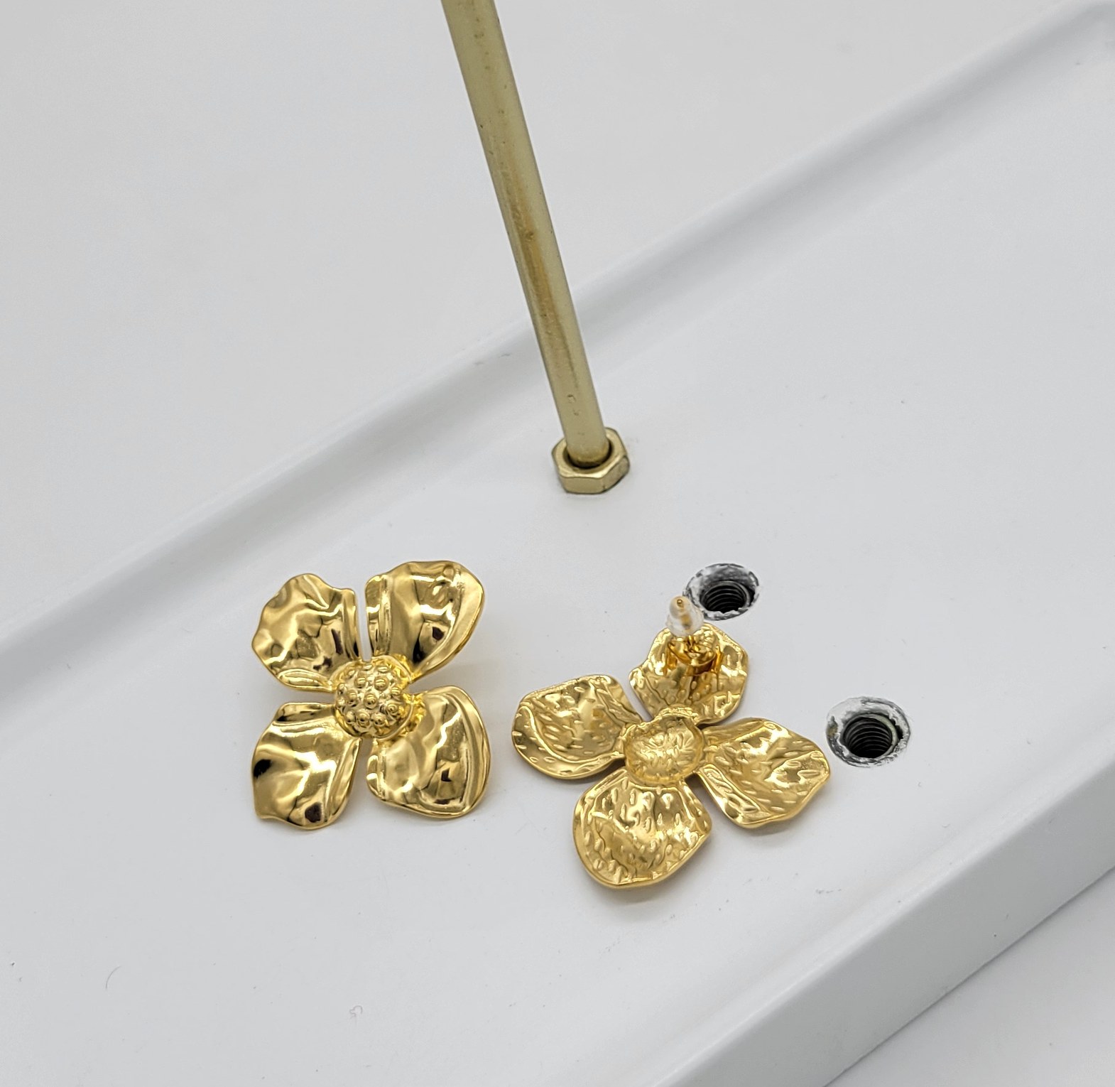 Flower earrings  image