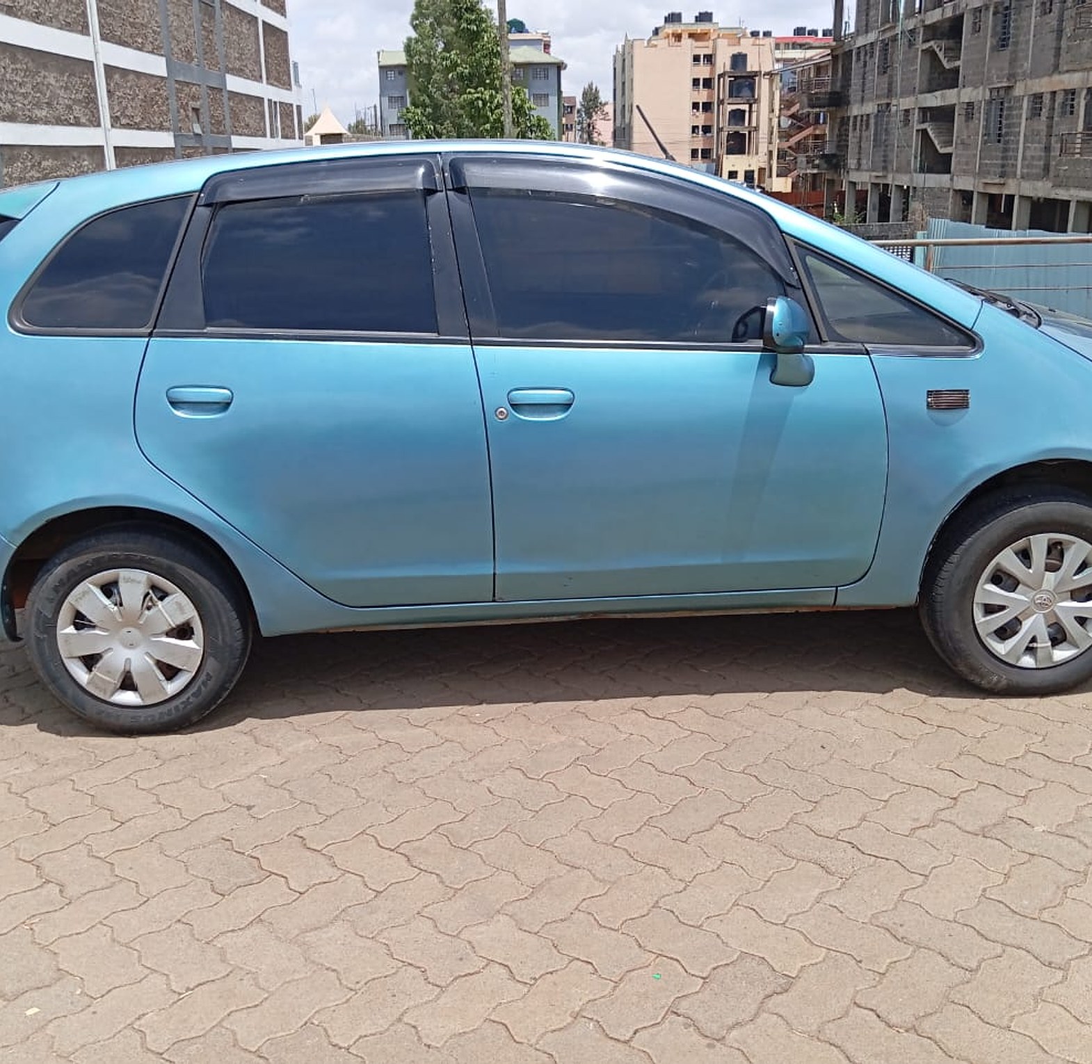 Mitsubishi Colt KCS, YOM 2011, Automatic, Rating 1300cc image