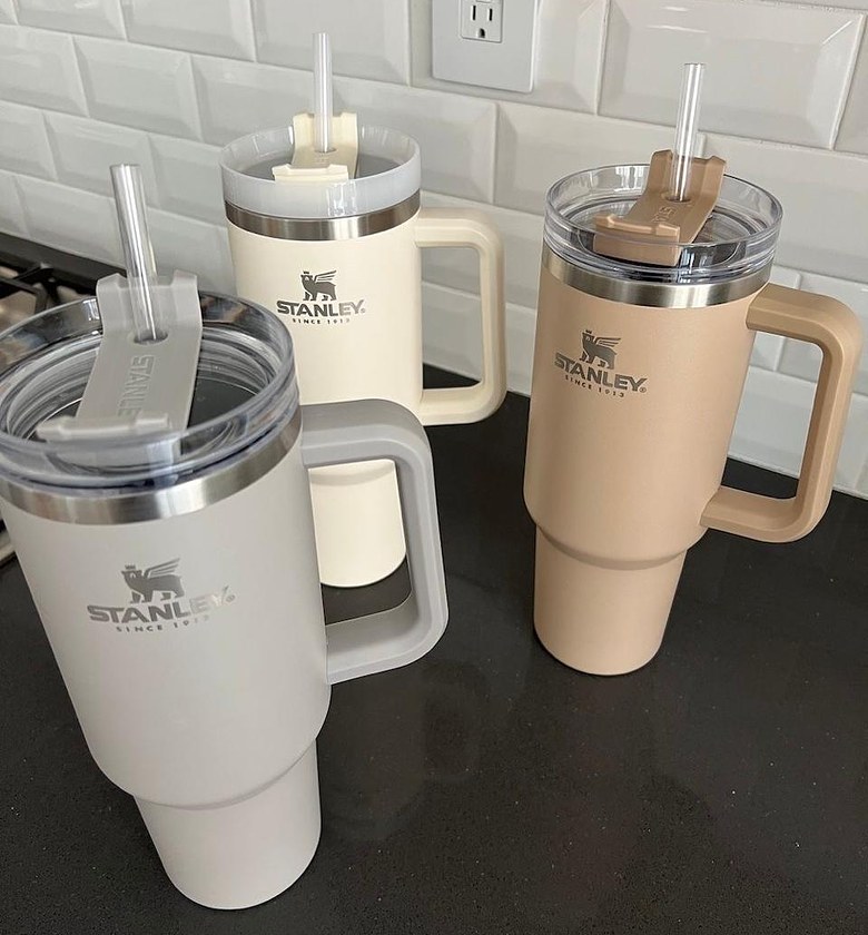 Glasses/Cups