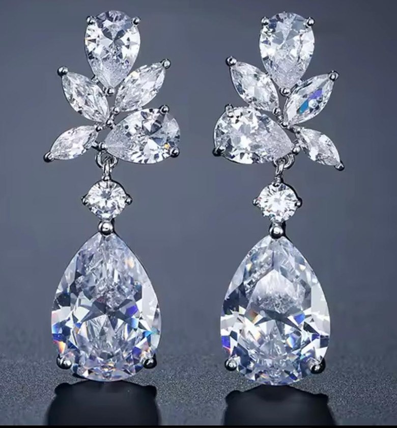 Glacier Cascade Pear Drops image