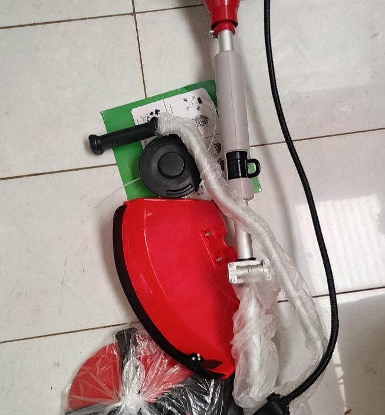 Brush cutter 2 in one 2 stroke image