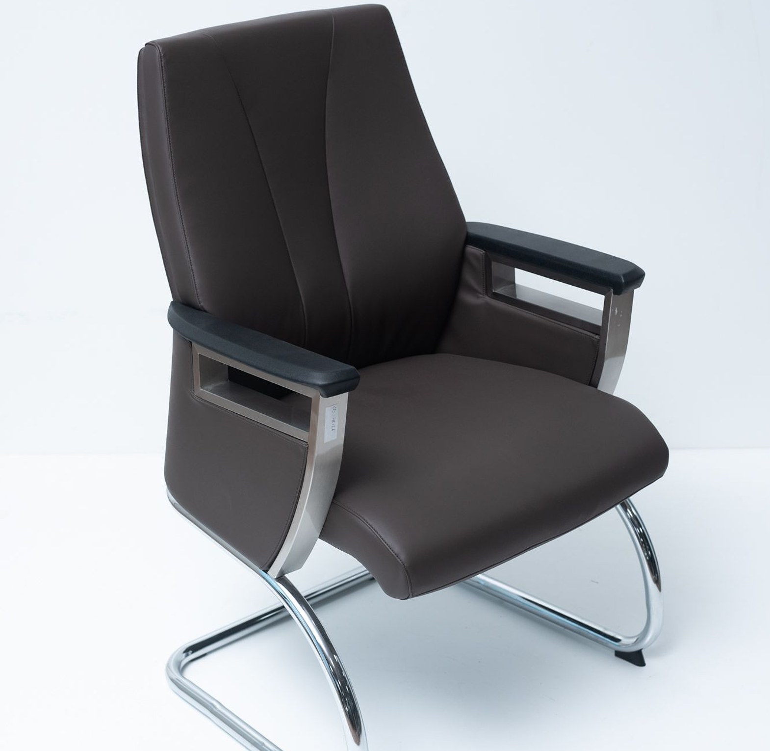 VISITOR CHAIR PU
STAINLES image