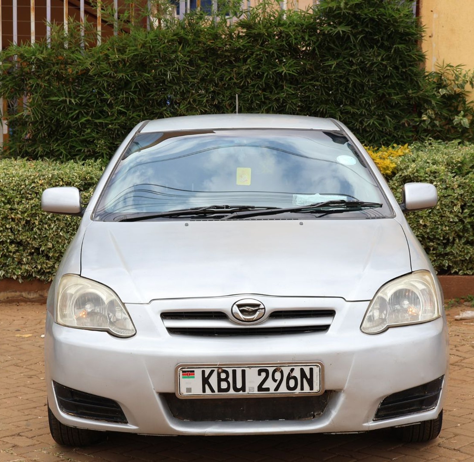 Toyota Runx KBU, YOM 2006 Model,  Automatic image