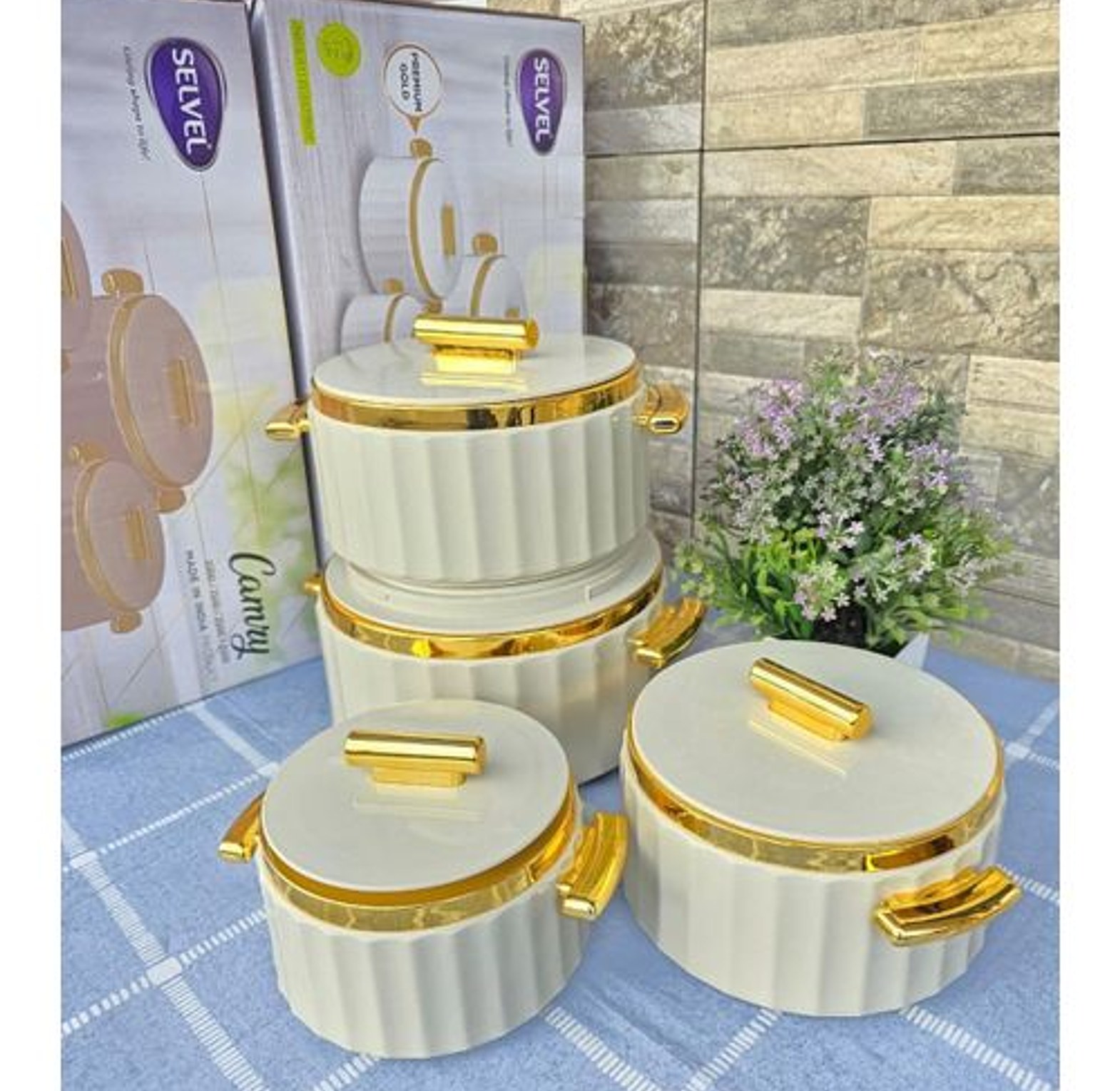 Camry 4 Pieces High Quality Insulated Stylish Hotpots image