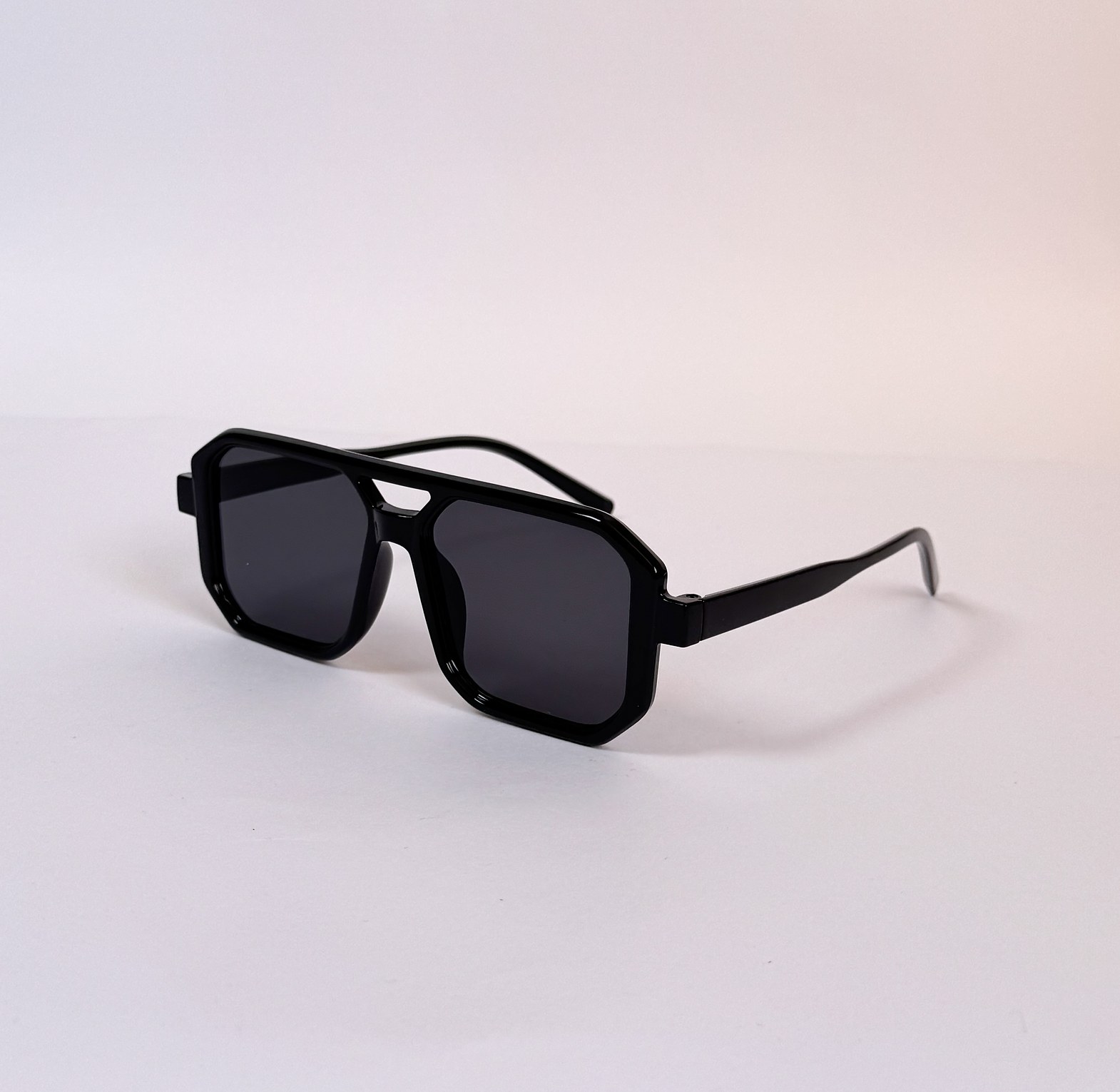 Oxen Black image