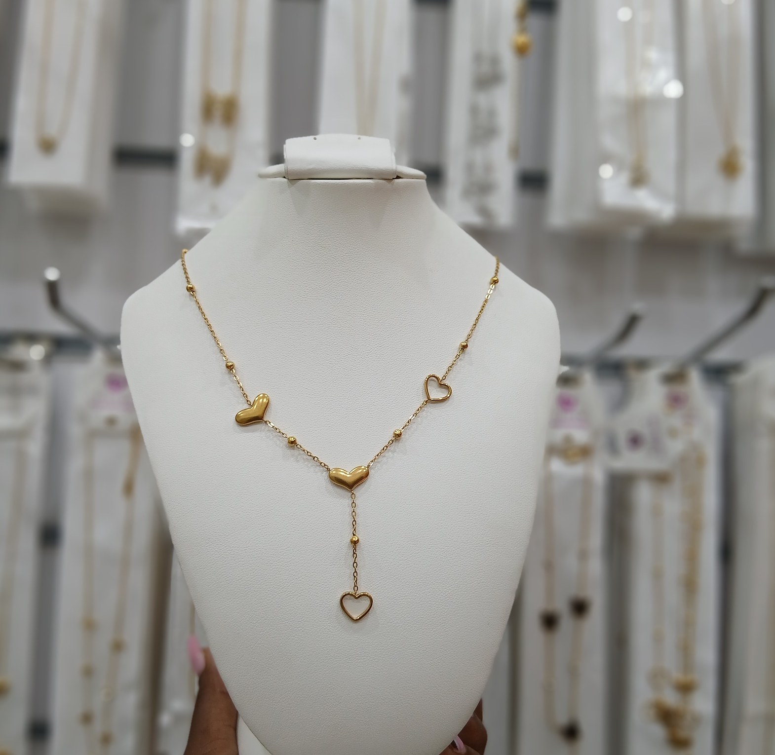 Necklace 005 image