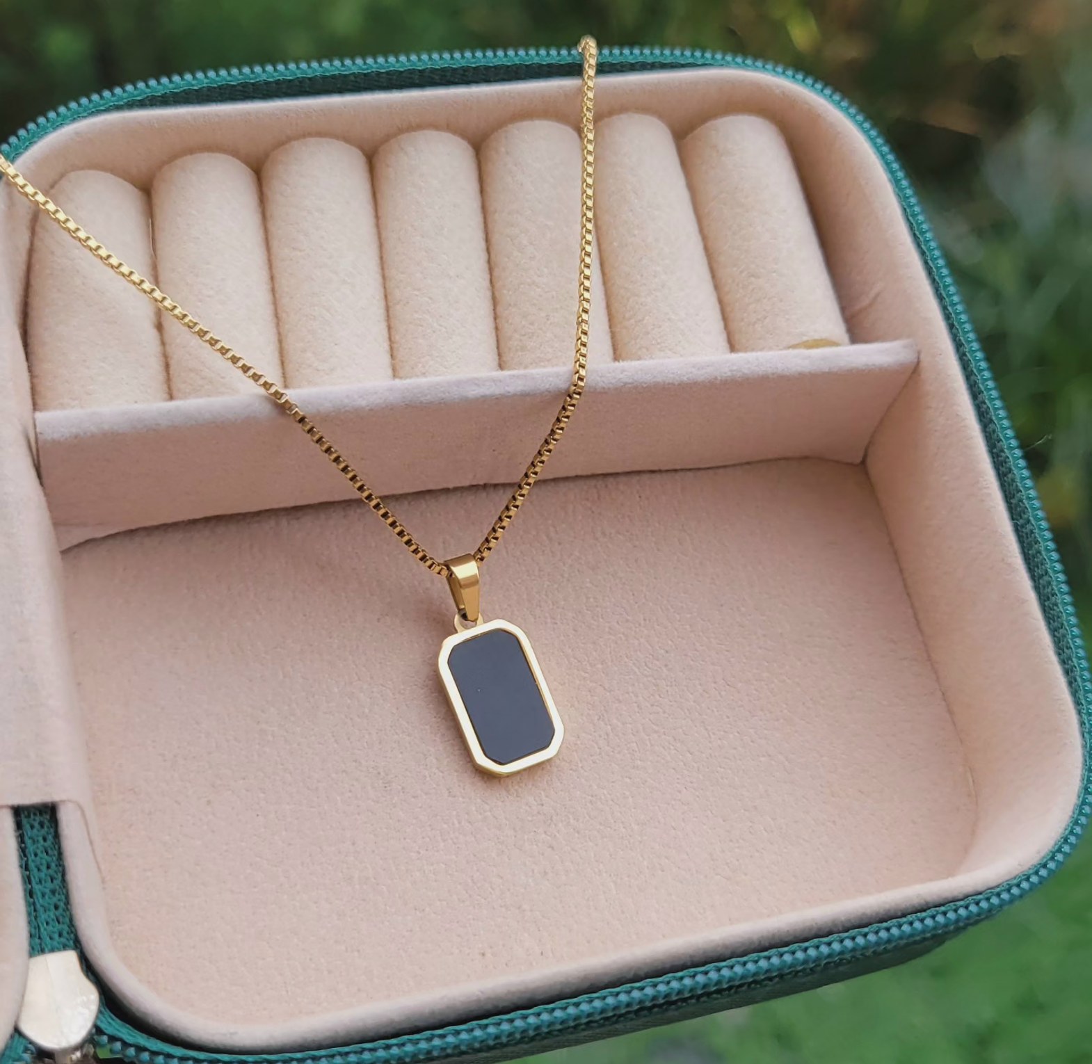 Mishki black necklace  image
