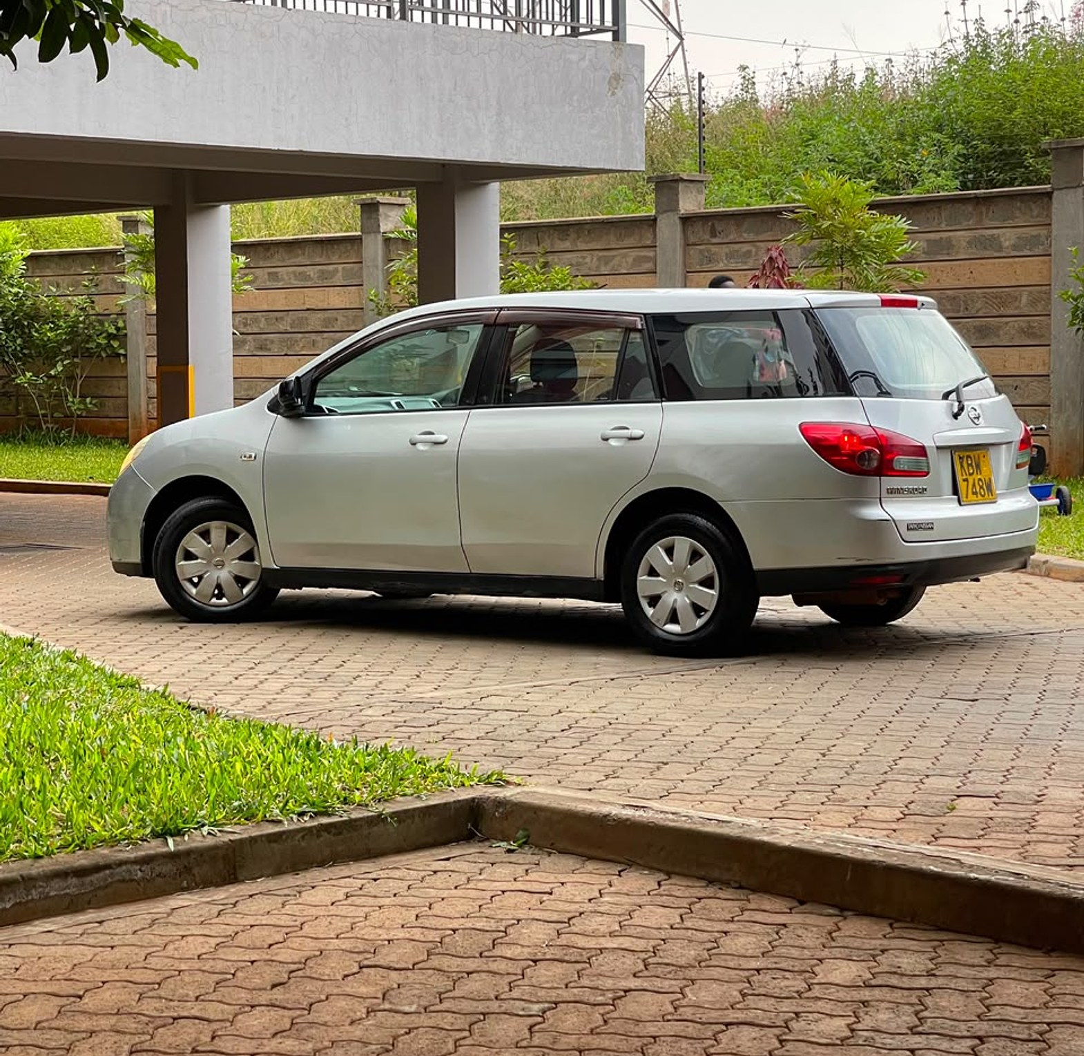  NISSAN WINGROAD KBW, Asking Price 495,000, ORIGINAL PAINT, Rating 1490cc image