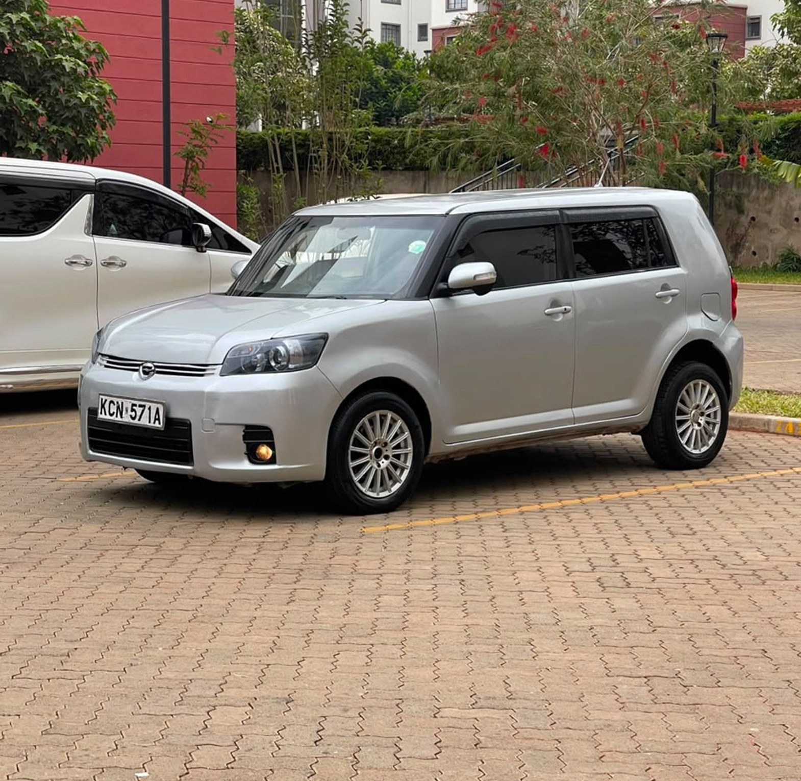 TOYOTA RUMION Asking 780,000 , Rating 1490cc 2010 model Brand New Tyres Android Pioneer Music System image
