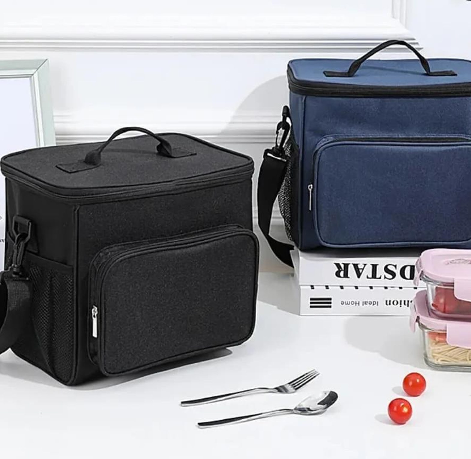 Thermal insulated lunch bag image