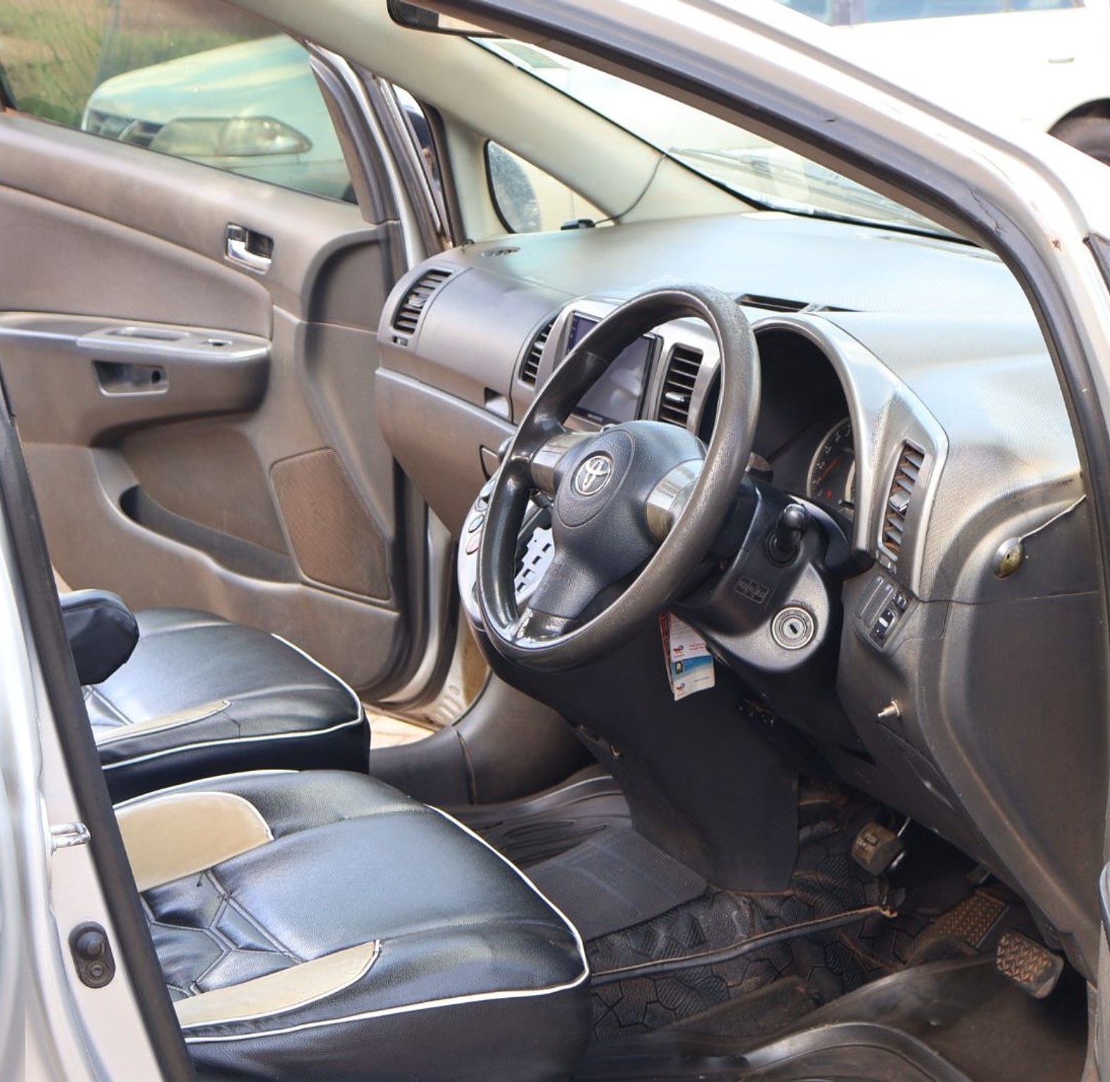 Toyota Wish KBP, YOM 2003 Model, Automatic, Rating 1800cc, image