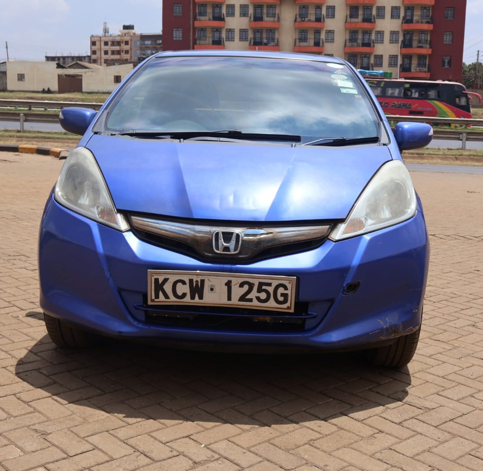 Fit Hybrid KCW, YOM 2013, Automatic, Rating 1300cc image
