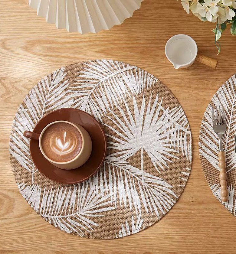 6-Piece Elegant Round Leaf Pattern Table Placemat Set image