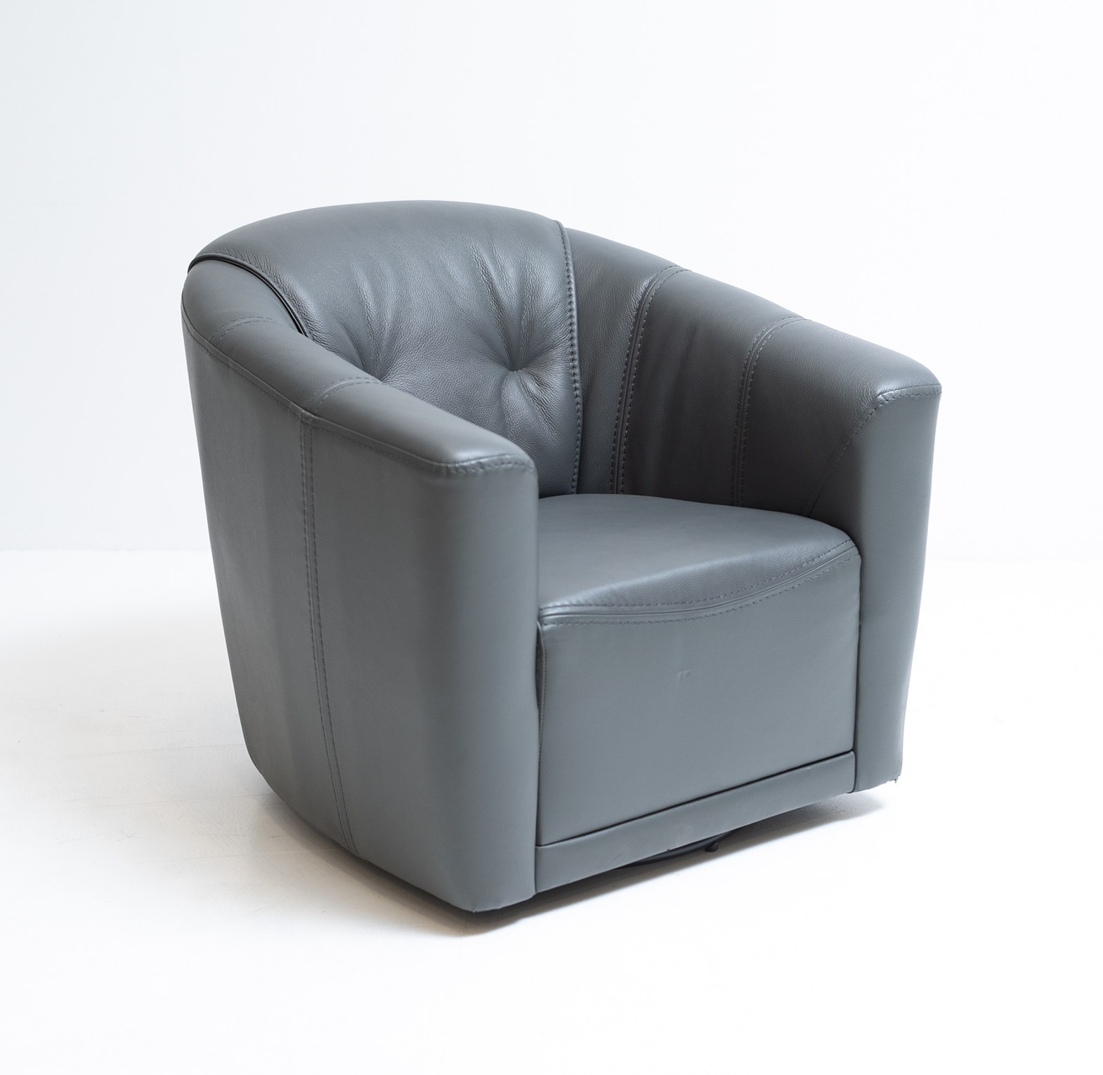 SWIWEL CHAIR HALF LEATHER image