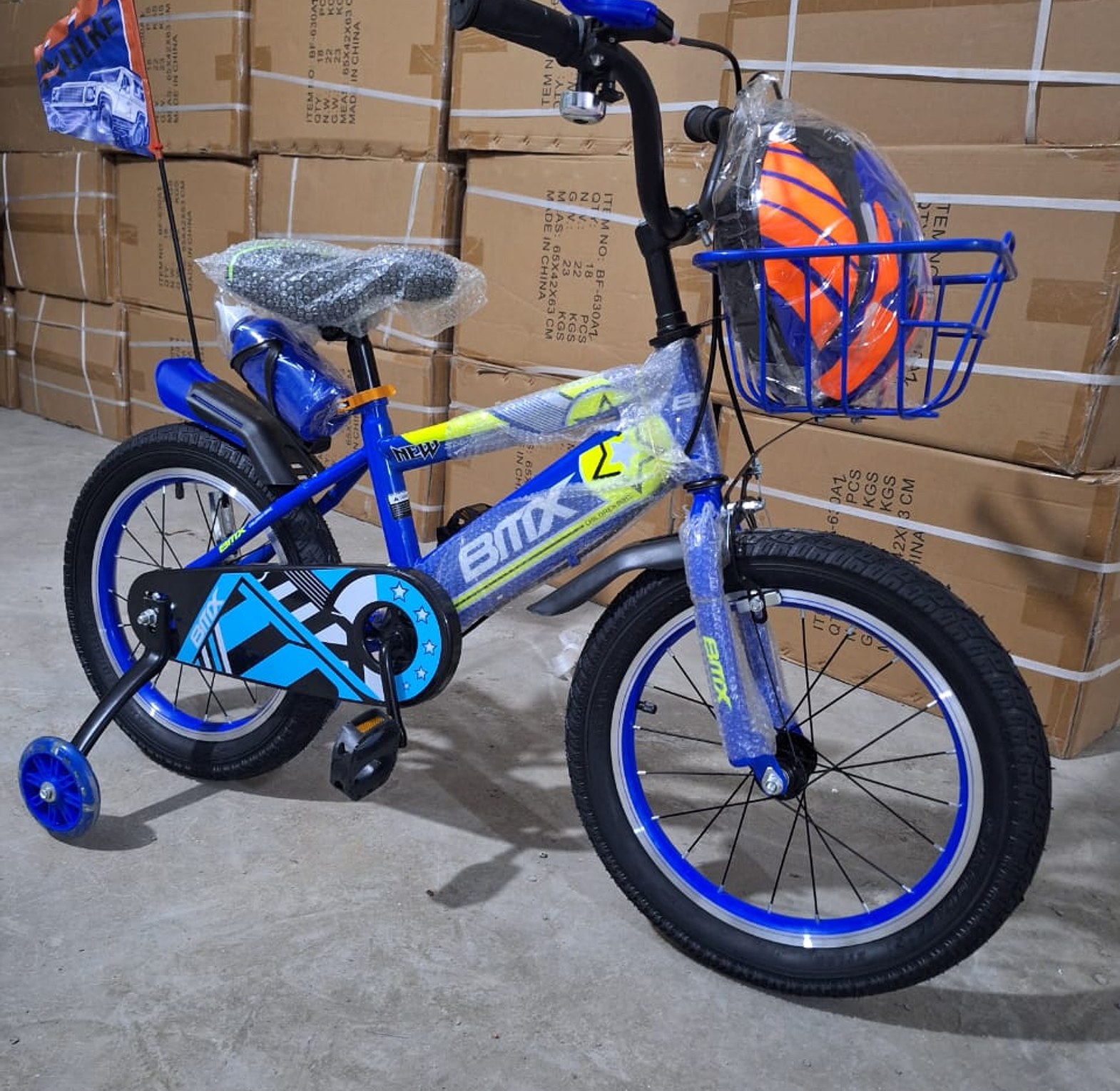 Kids Bicycles. BMX  Quality Kids Bikes For Size 16 (5-8) Years Comes With A FREE Helment image