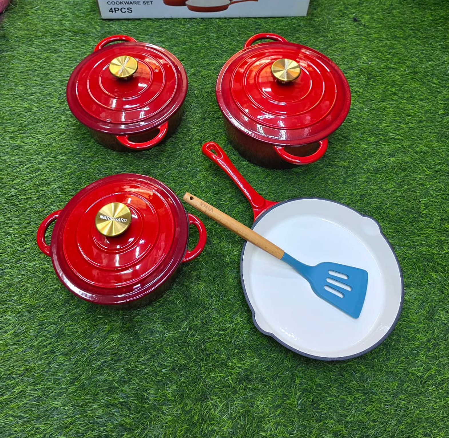 Heritage Enamel Cast Iron 7-Piece Cookware Set image