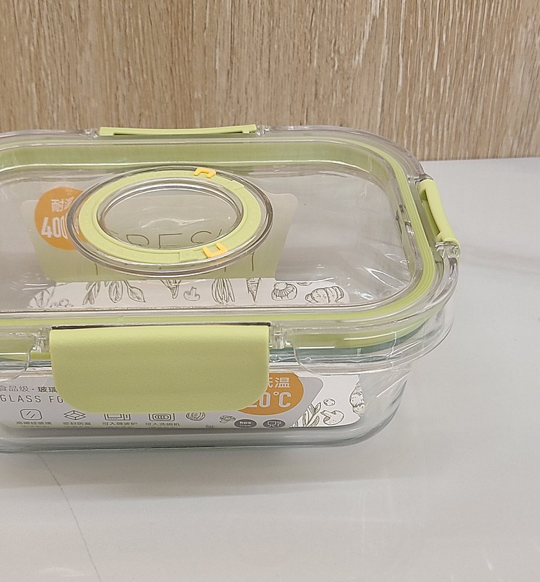 Medium glass containers  image