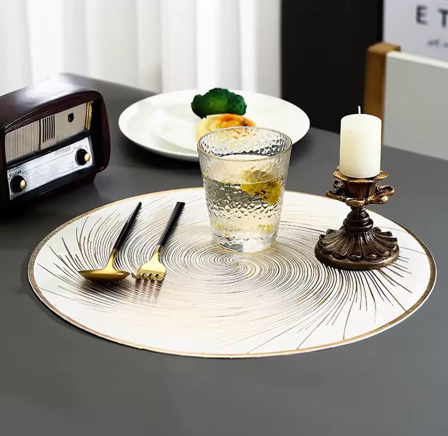 6-Piece Luxury Swirl Round PVC Placemat Set image