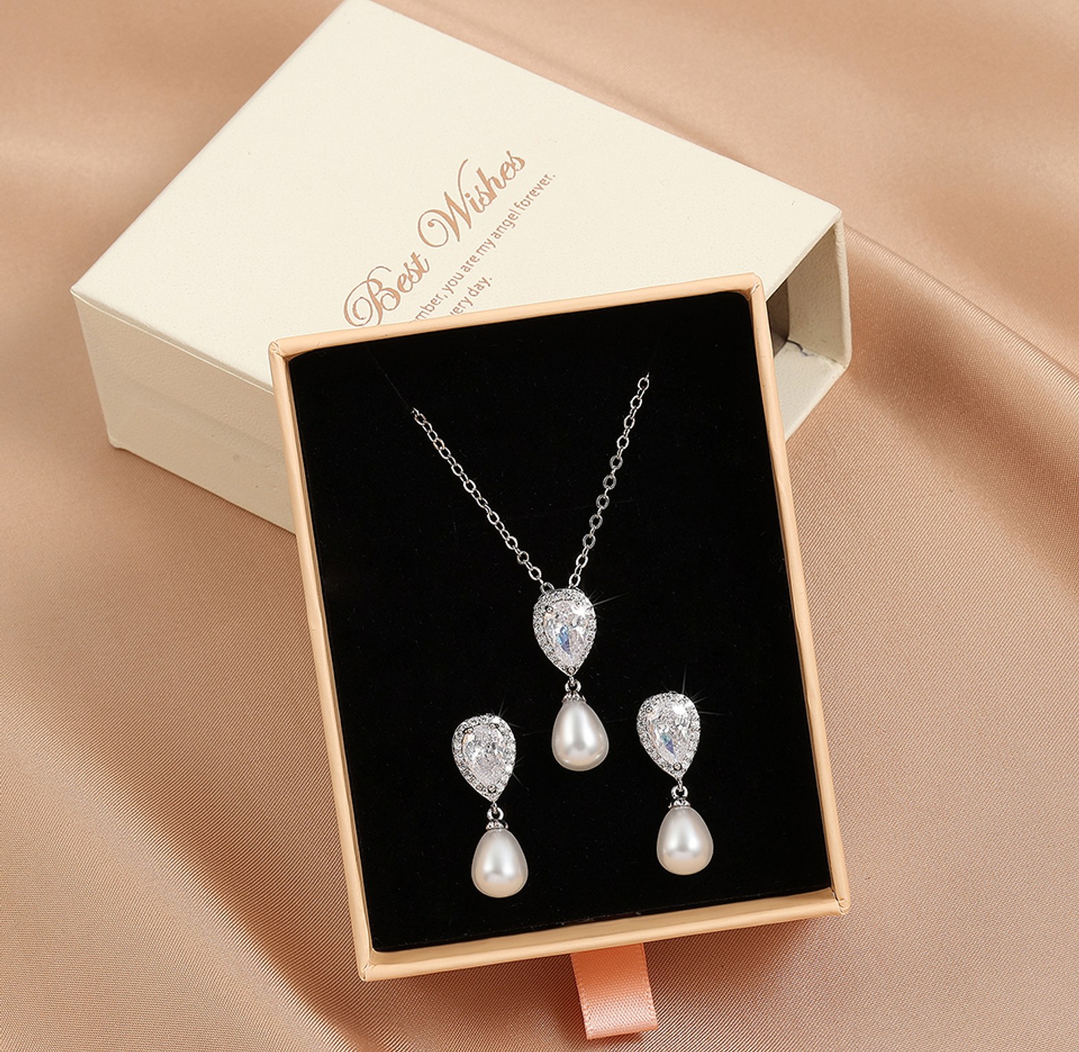 Cubic Zirconia Imitation Pearl Set image
