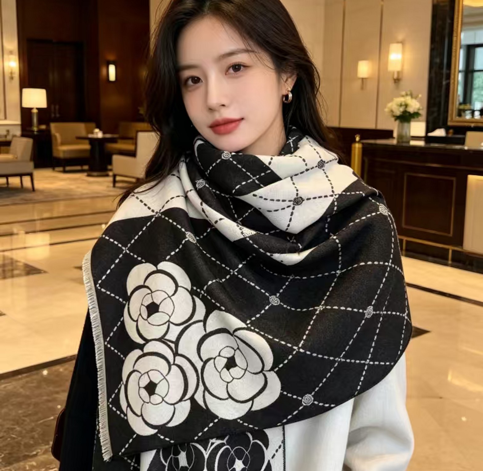 Cashmere scarves image