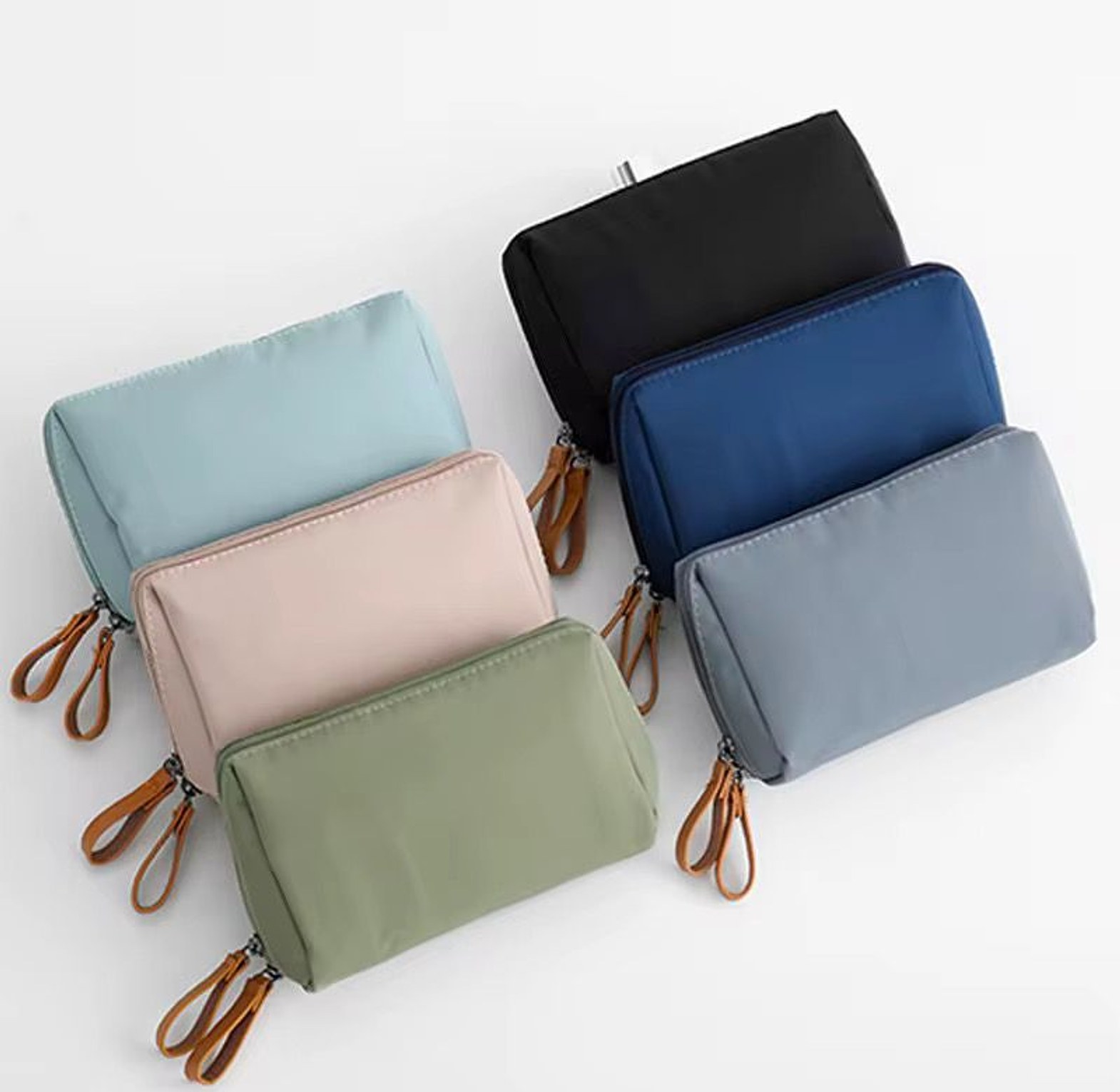 Portable Waterproof Makeup Pouch image