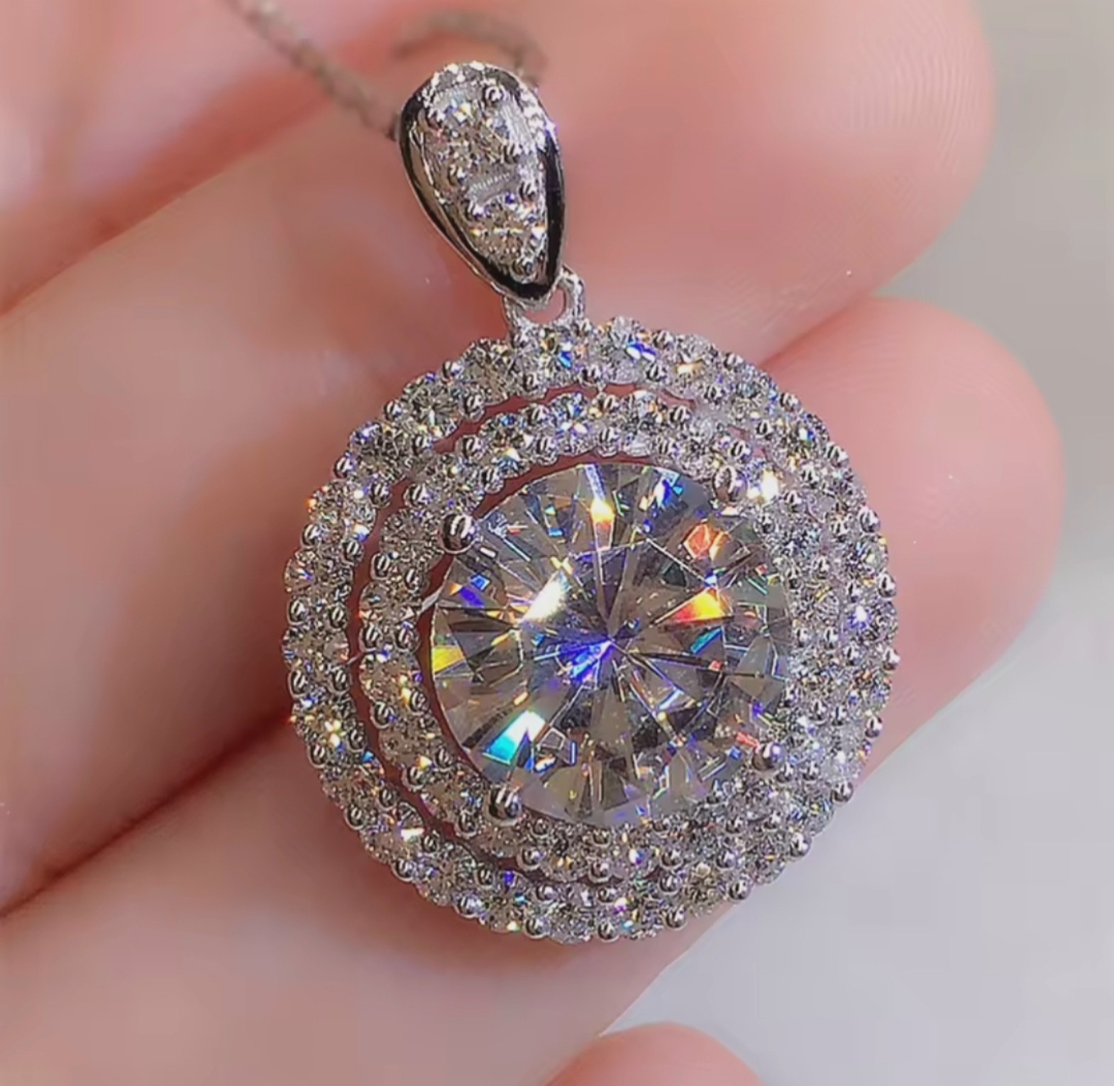 Sparkling Round Zirconia Necklace  image