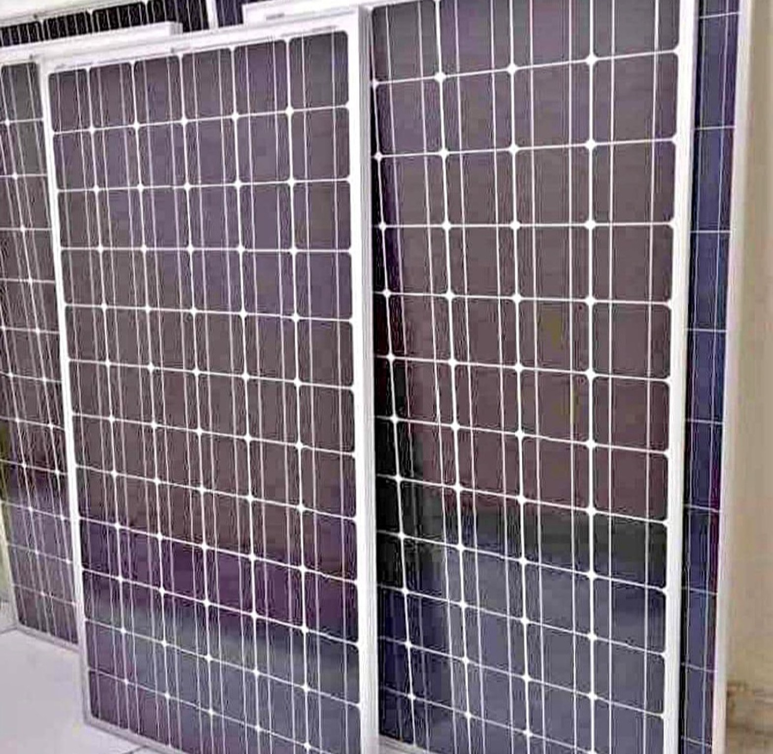 50 watts solar image