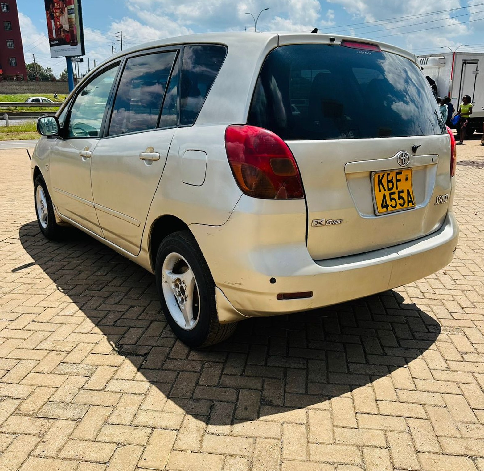 Toyota Spacio KBF, YOM 2002,  Automatic, Rating 1800cc, 7 seater With Double Sunroof image