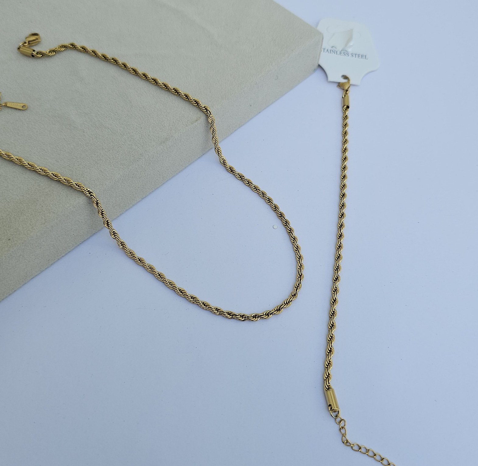 Akisa rope chain image